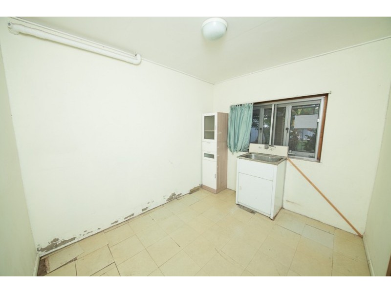 19 Blackwood Street, East Ipswich QLD 4305