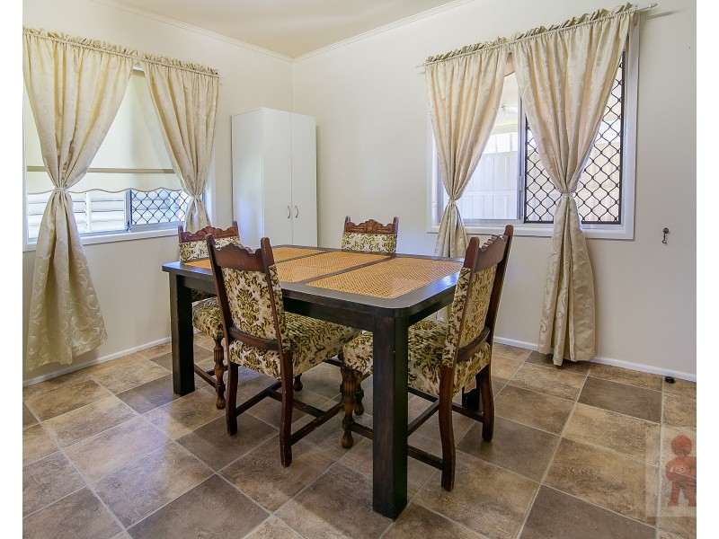 5 Rowan Drive, Brassall QLD 4305
