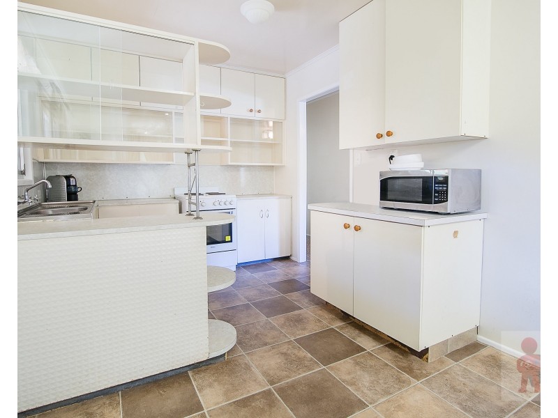 5 Rowan Drive, Brassall QLD 4305