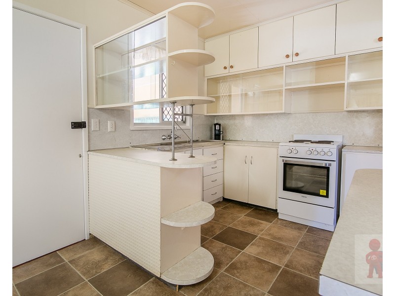 5 Rowan Drive, Brassall QLD 4305