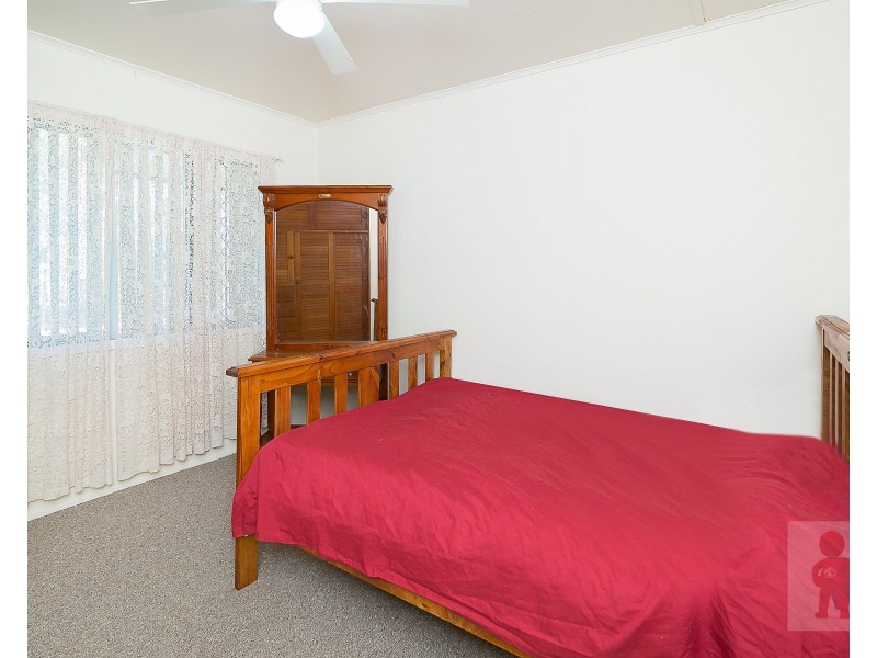 5 Rowan Drive, Brassall QLD 4305