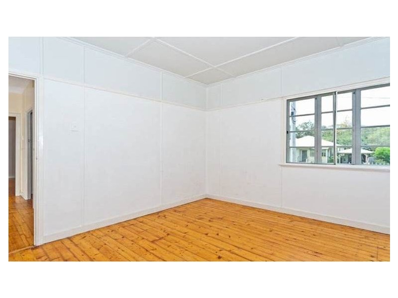 39 Coleman Street, Leichhardt QLD 4305