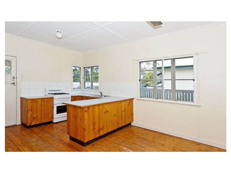 39 Coleman Street, Leichhardt QLD 4305