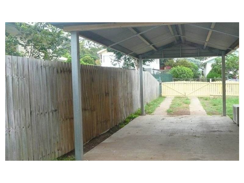 39 Coleman Street, Leichhardt QLD 4305