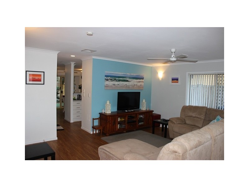 6/13 John Staines Crescent, North Ipswich QLD 4305