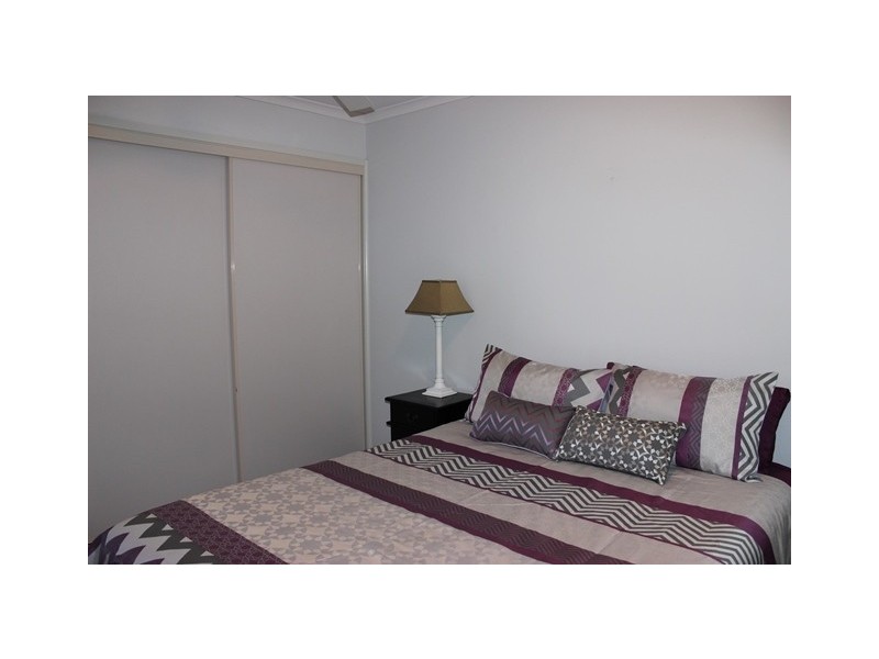 6/13 John Staines Crescent, North Ipswich QLD 4305