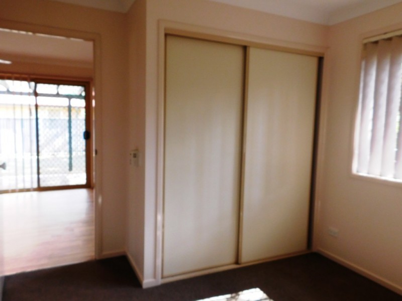 16 Edith Drive, North Ipswich QLD 4305