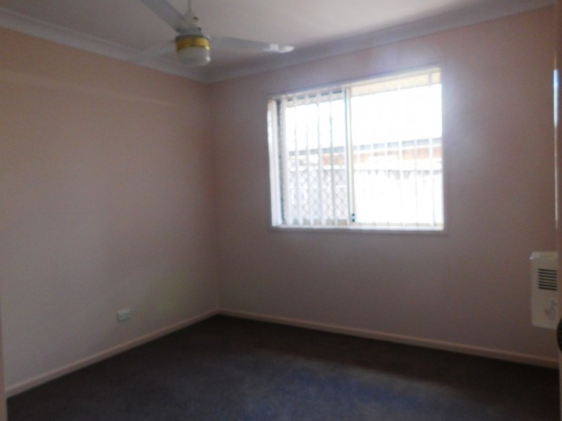 16 Edith Drive, North Ipswich QLD 4305