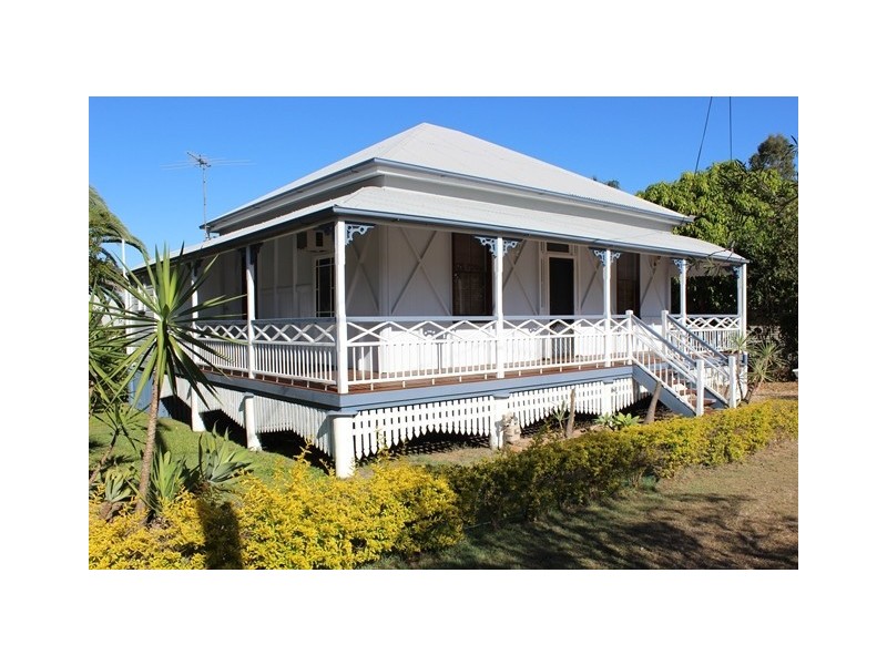 5 Flint Street, North Ipswich QLD 4305