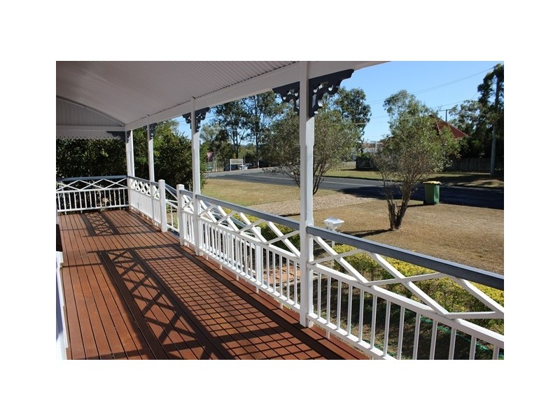 5 Flint Street, North Ipswich QLD 4305