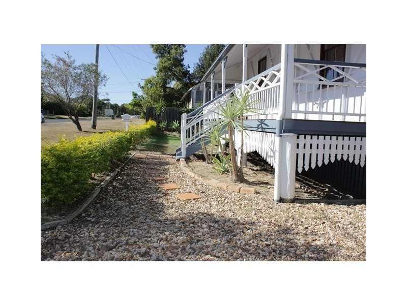 5 Flint Street, North Ipswich QLD 4305
