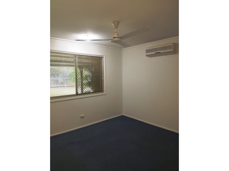 70 River Road, Bundamba QLD 4304