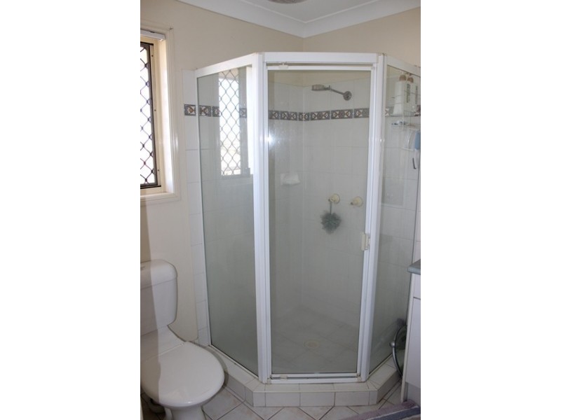 2 Jess Street, Yamanto QLD 4305