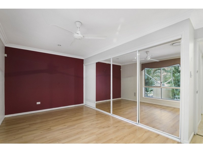 18-20 Woodlands Avenue, Camira QLD 4300