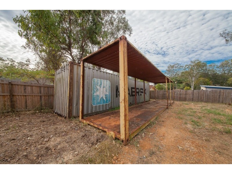 6 William Street, Blackstone QLD 4304