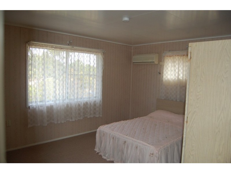 13-17 Peak Crossing Churchbank Weir Road, Peak Crossing QLD 4306