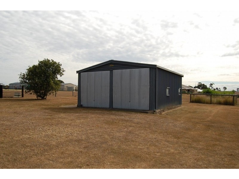 13-17 Peak Crossing Churchbank Weir Road, Peak Crossing QLD 4306