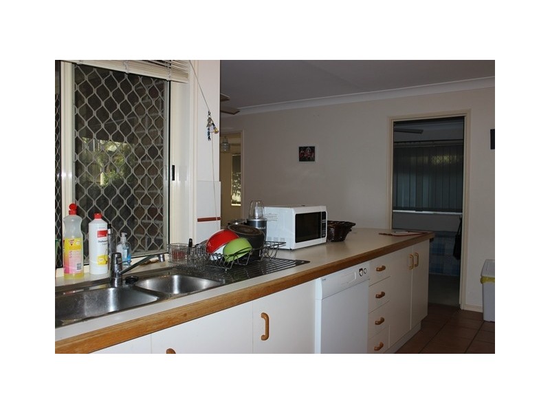 15 Dakota Place, Brassall QLD 4305