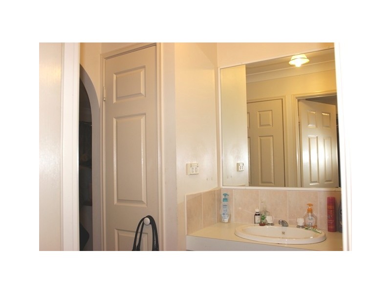 15 Dakota Place, Brassall QLD 4305