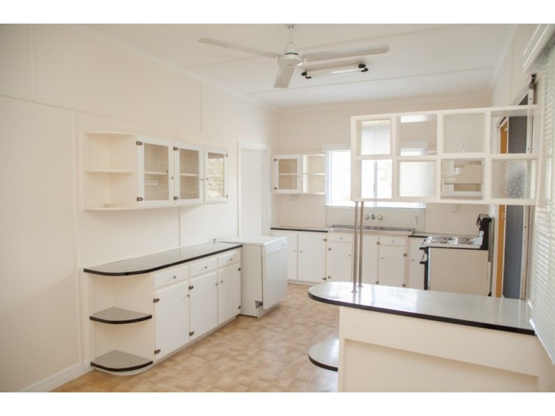 23 Theodore Street, Brassall QLD 4305