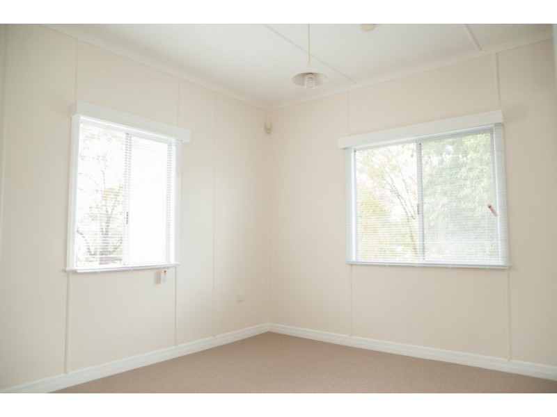 23 Theodore Street, Brassall QLD 4305