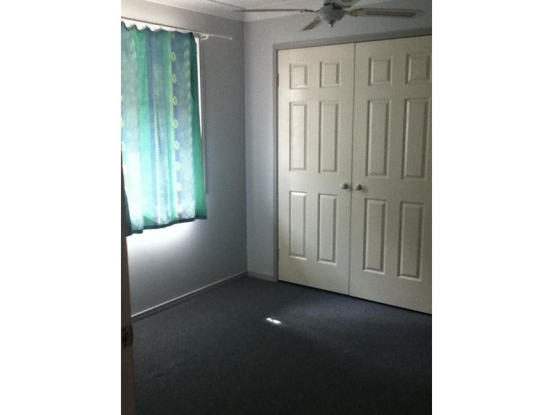 13 Canberra COURT, Brassall QLD 4305