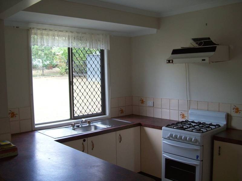 6 Melbury Street, Willowbank QLD 4306