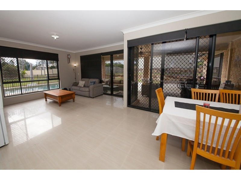 22 Archer Court, Karalee QLD 4306