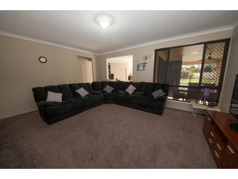 22 Archer Court, Karalee QLD 4306