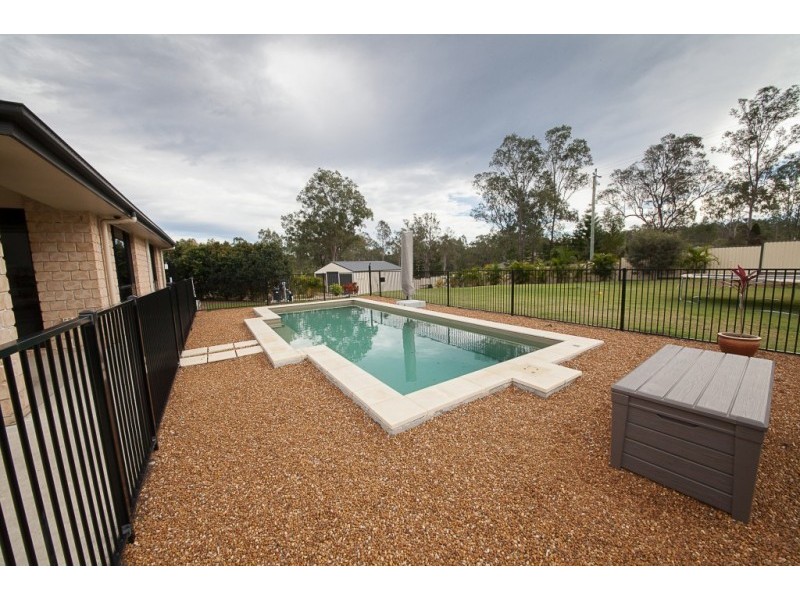22 Archer Court, Karalee QLD 4306