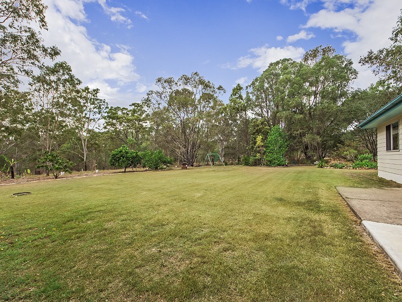 149 F Holts Road, Pine Mountain QLD 4306