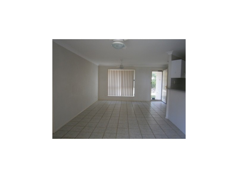 72 Sandalwood Drive, Yamanto QLD 4305