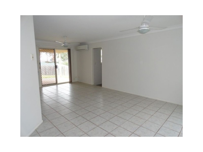 72 Sandalwood Drive, Yamanto QLD 4305