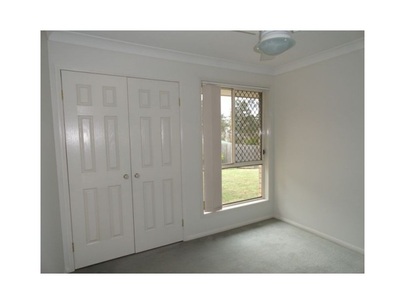 72 Sandalwood Drive, Yamanto QLD 4305