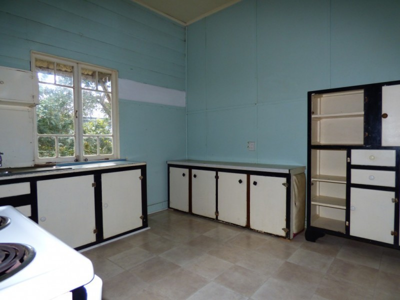 7 Flint Street, North Ipswich QLD 4305