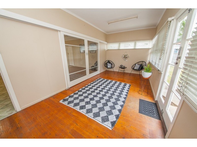 23 Reddy Street, One Mile QLD 4305
