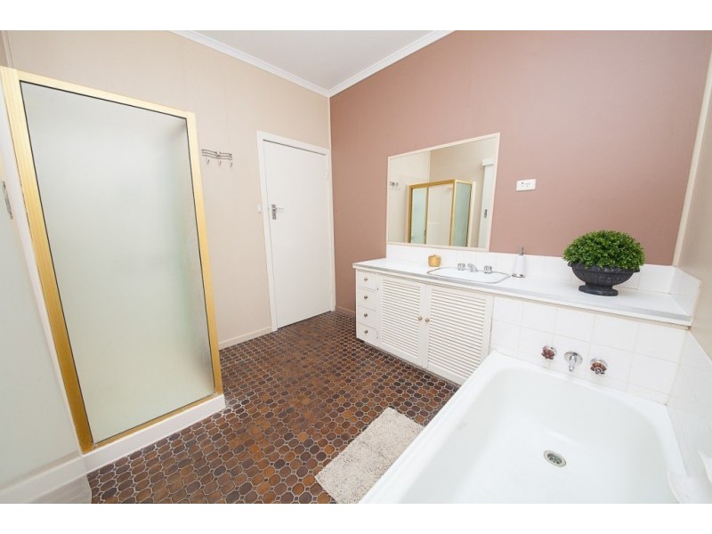 23 Reddy Street, One Mile QLD 4305