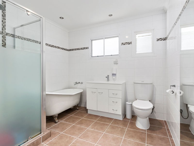 112 Gladstone Road, Coalfalls QLD 4305