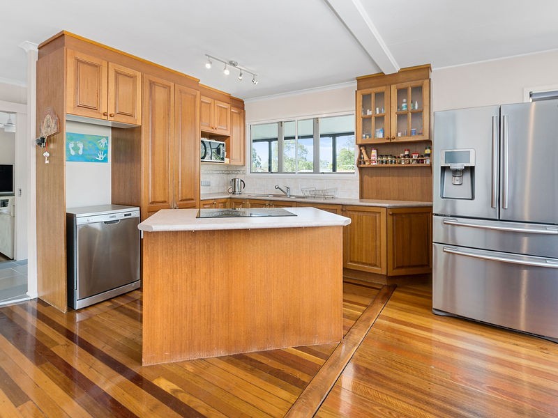 112 Gladstone Road, Coalfalls QLD 4305