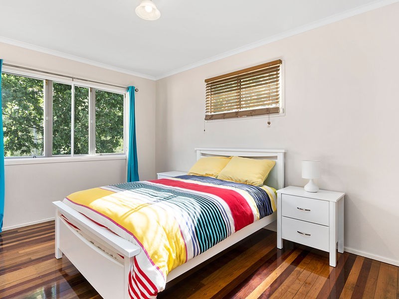 112 Gladstone Road, Coalfalls QLD 4305