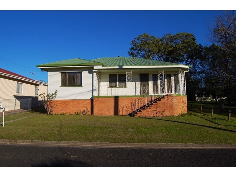 23 Walkers Lane, Booval QLD 4304