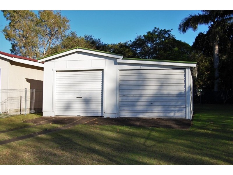 23 Walkers Lane, Booval QLD 4304