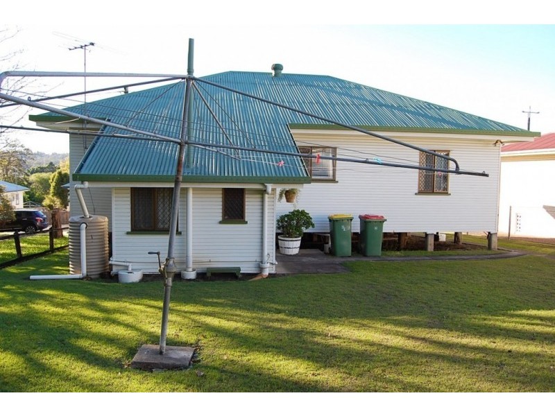 23 Walkers Lane, Booval QLD 4304