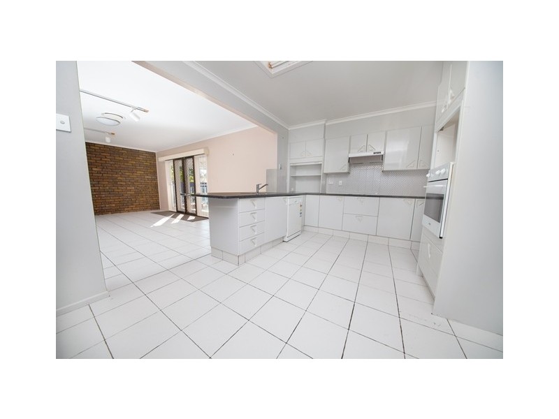 295 Whitehill Road, Flinders View QLD 4305