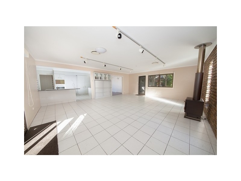 295 Whitehill Road, Flinders View QLD 4305