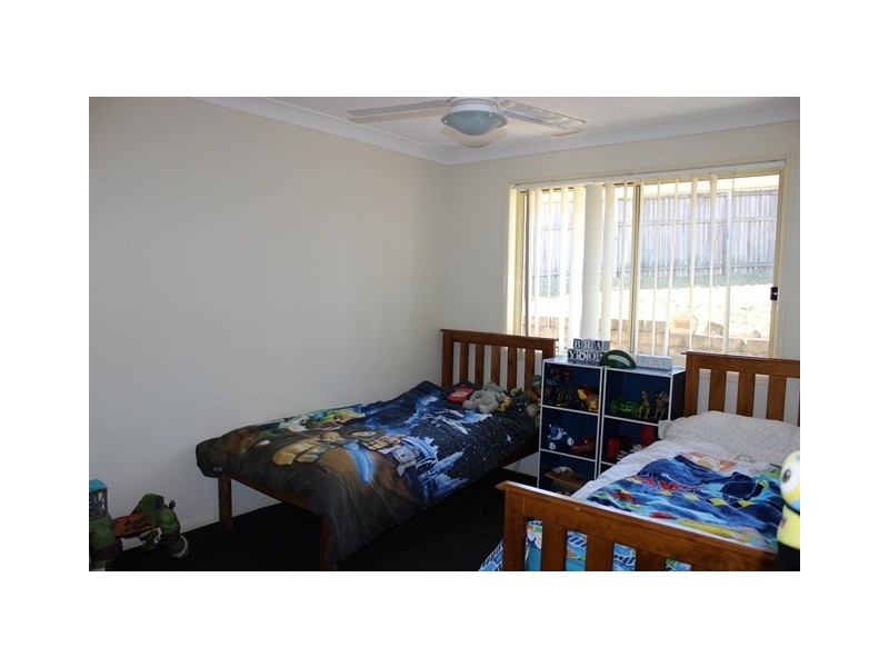 4 Oak Court, Yamanto QLD 4305