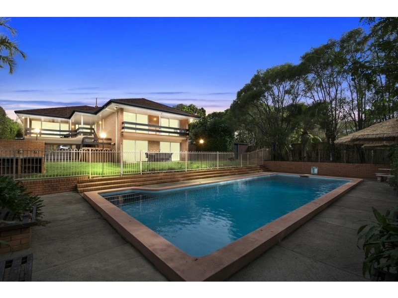 4 Rose Street, Eastern Heights QLD 4305