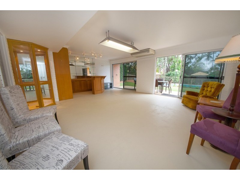 4 Rose Street, Eastern Heights QLD 4305