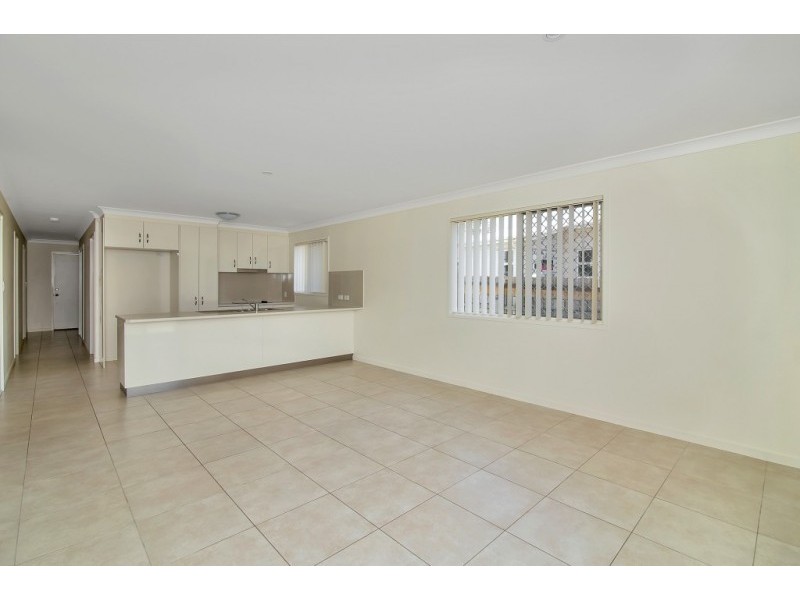 40 Brisbane Road, Dinmore QLD 4303