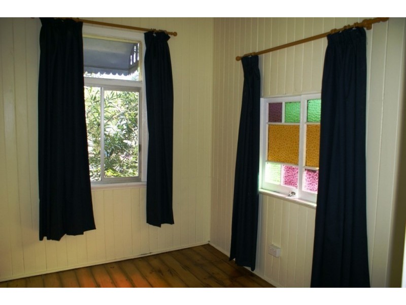 12 Gulland Street, North Ipswich QLD 4305